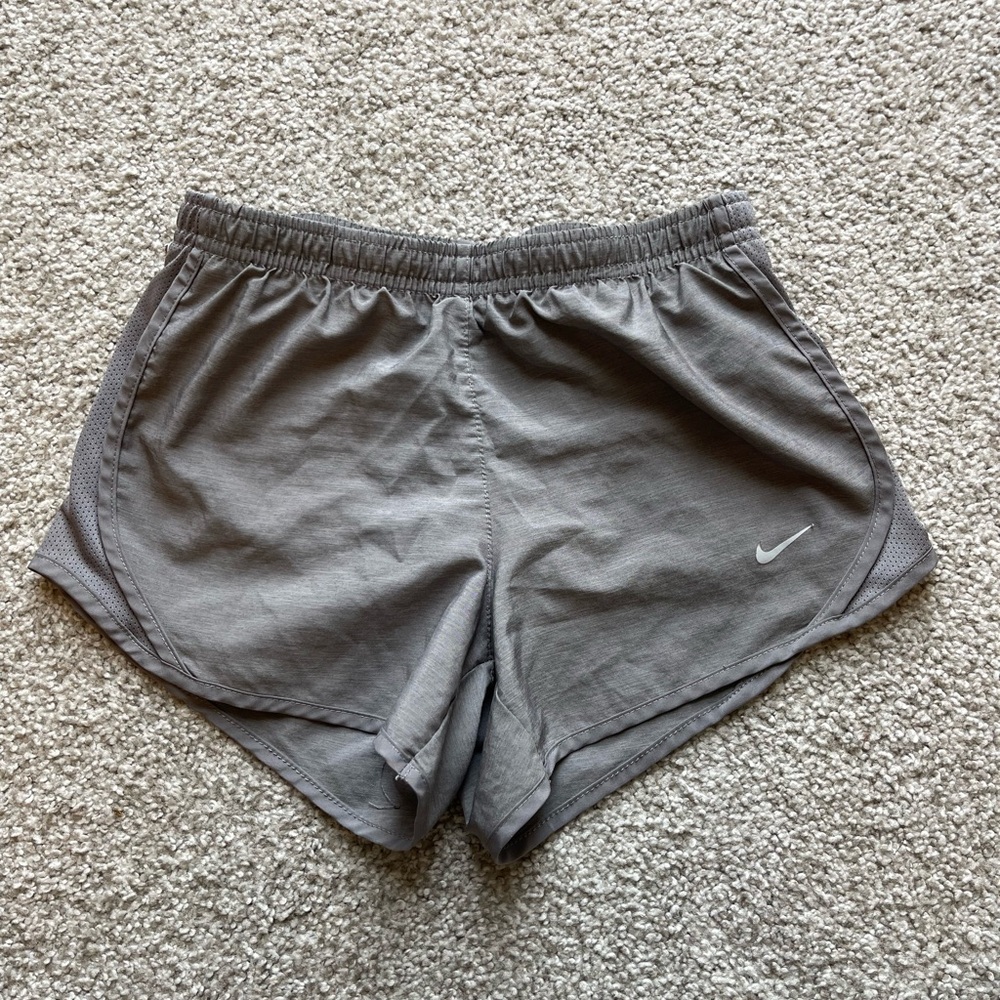 Nike Girls Gray Athletic Shorts Size S